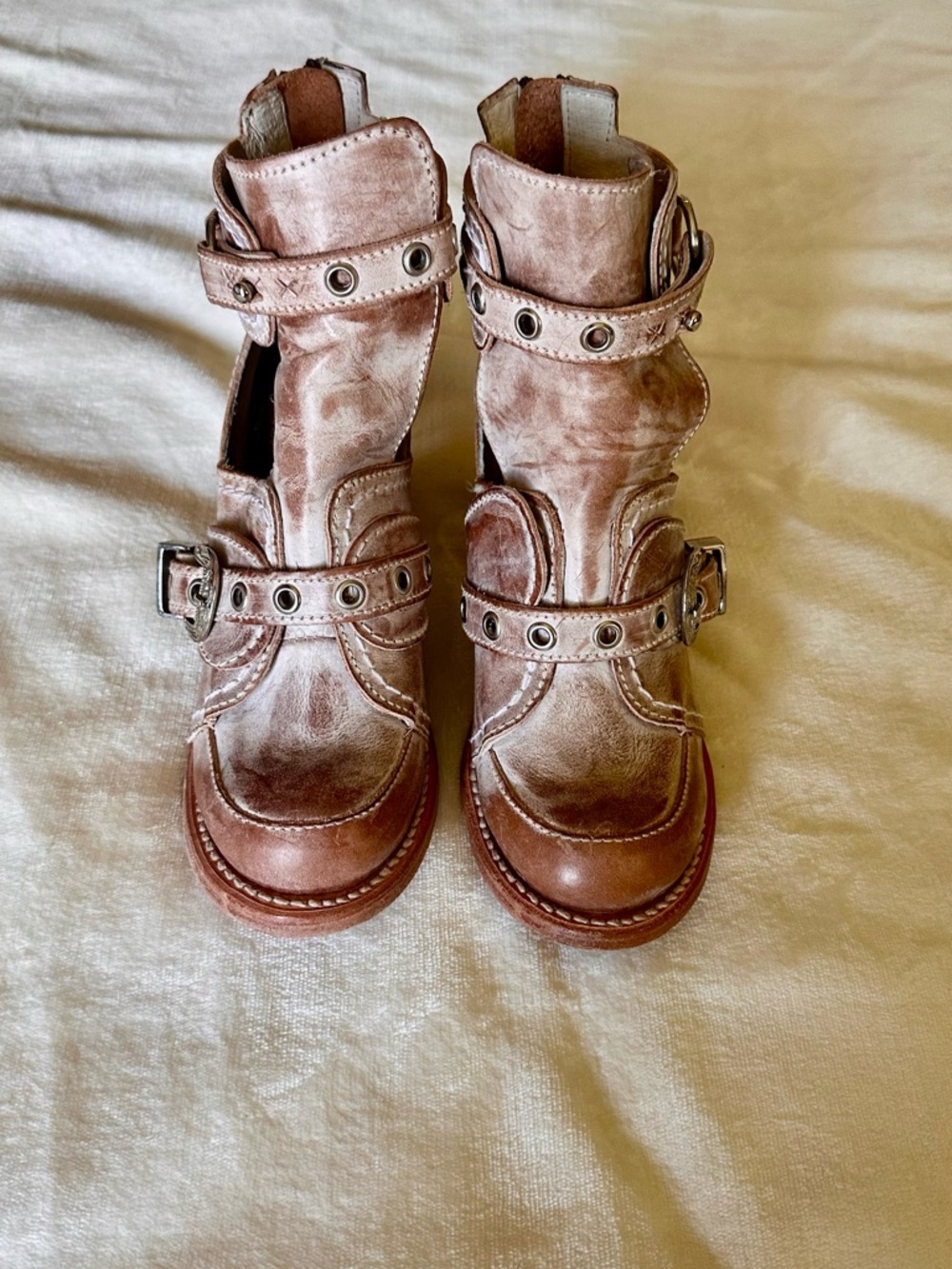 freebird Sonoma , tan distressed Buckle Ankle Boots